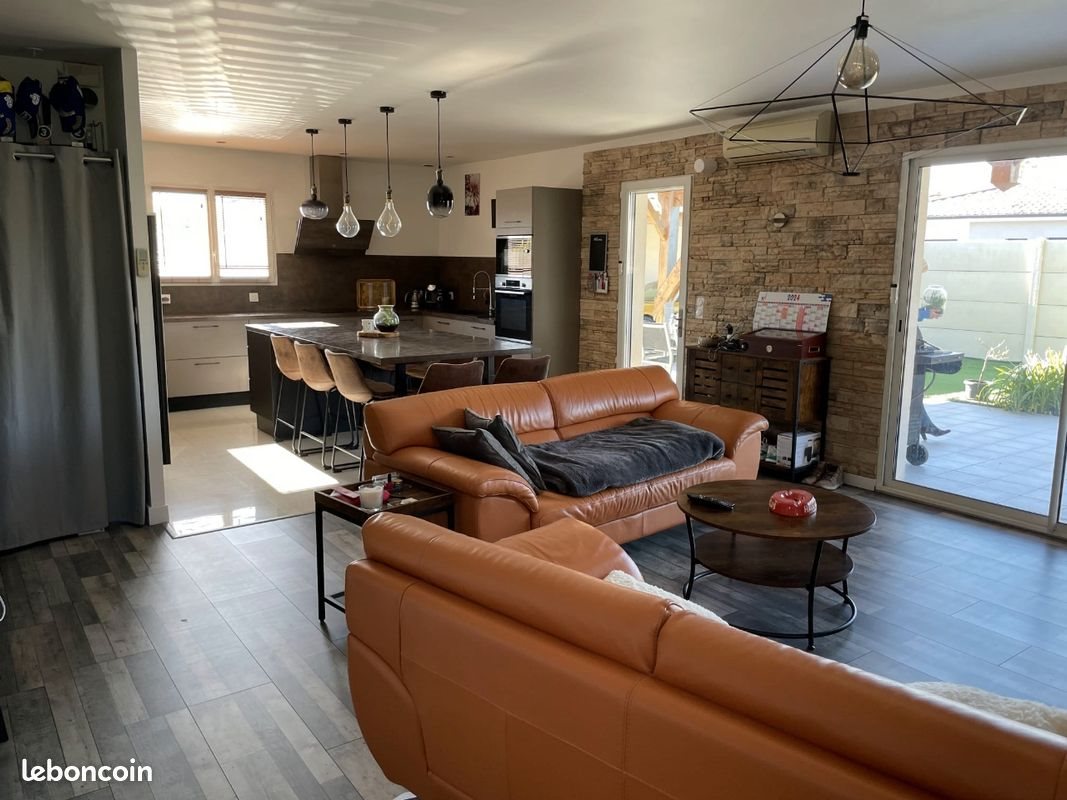 Maison à louer, 103m², Parempuyre