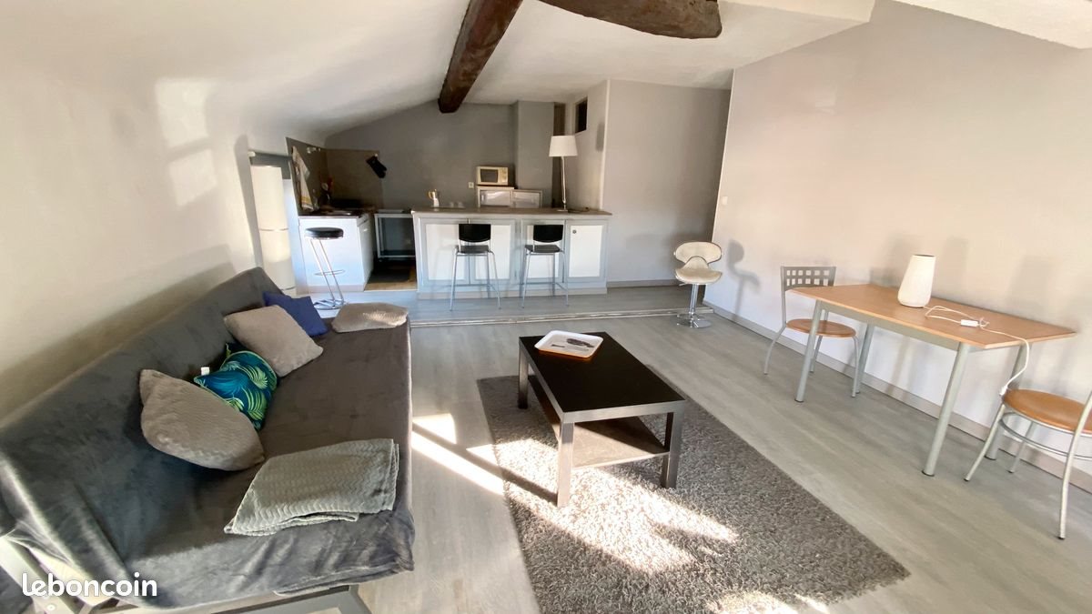 Appartement à louer, 35m², Carpentras