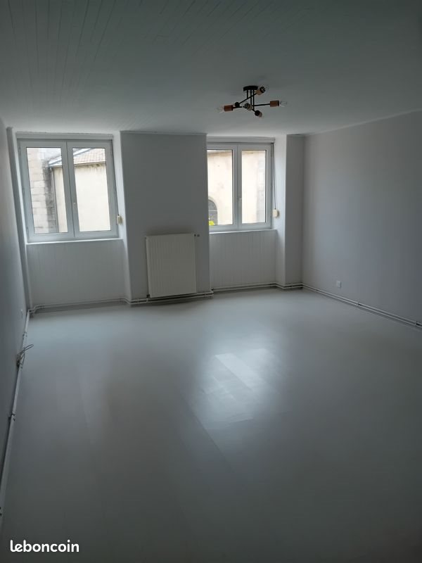 Appartement à louer, 70m², Saint-Genest-Malifaux