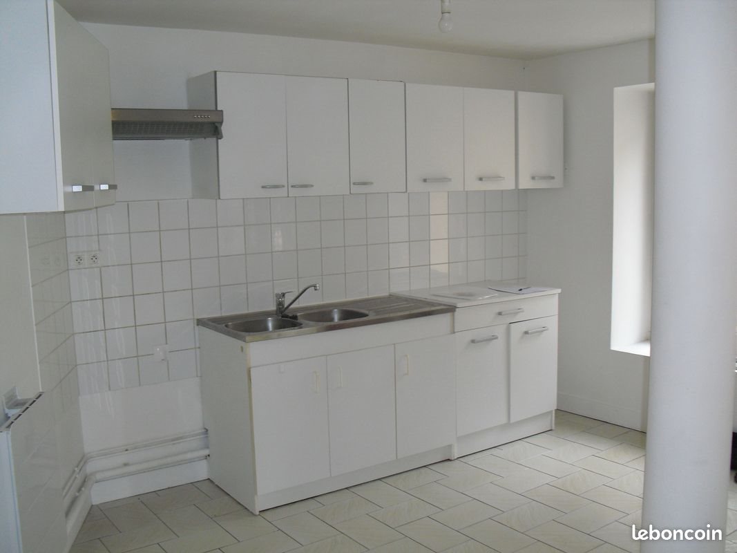 Appartement à louer, 54m², Saint-Lubin-des-Joncherets