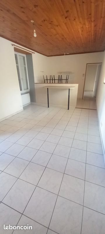 Maison à louer, 50m², Bournezeau