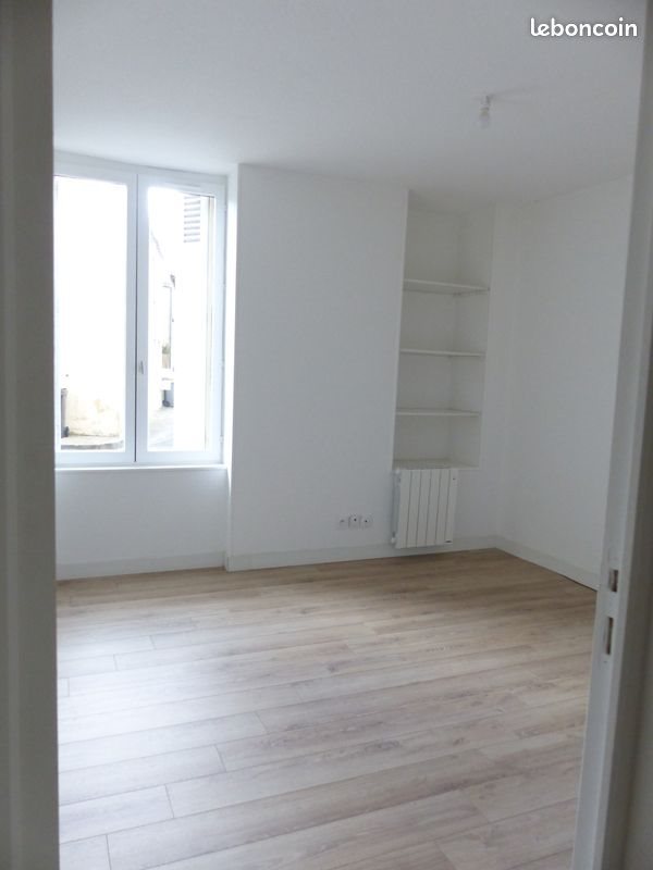 Appartement à louer, 38m², Nieuil-l'Espoir