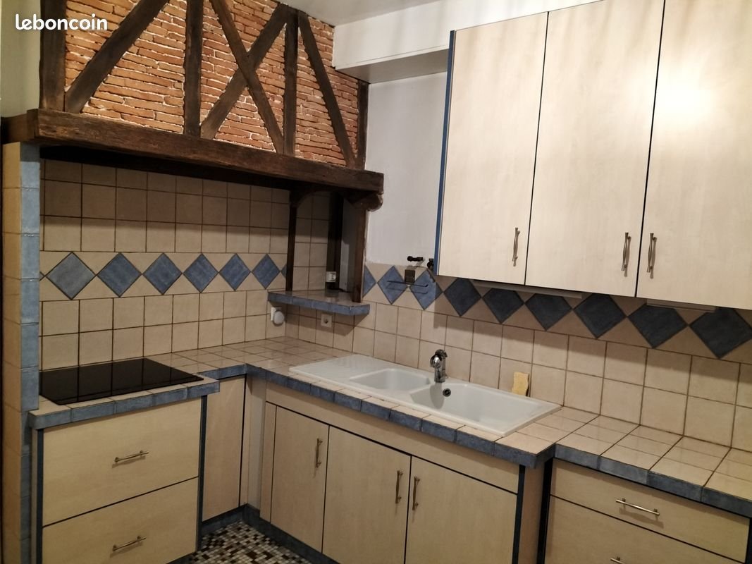Appartement à louer, 60m², Varetz