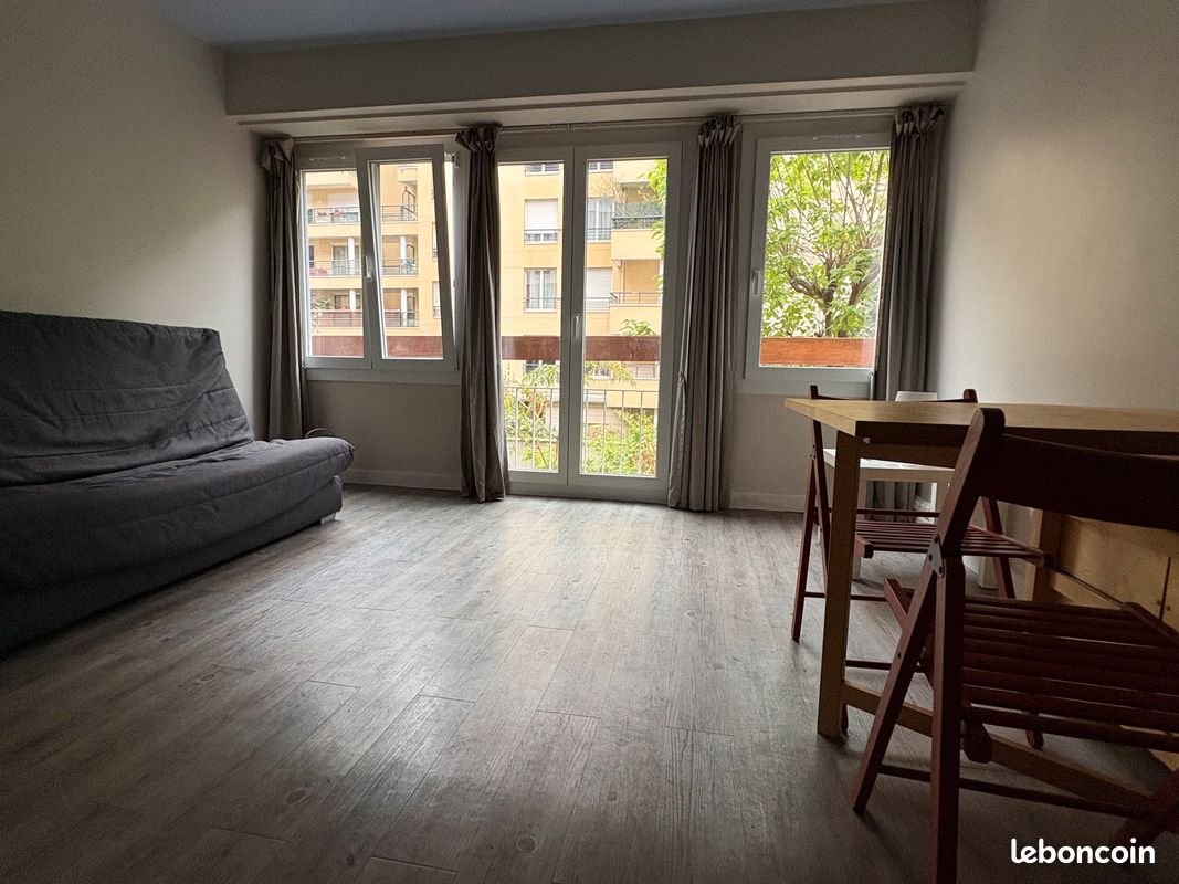 Appartement à louer, 22m², Paris 15ème