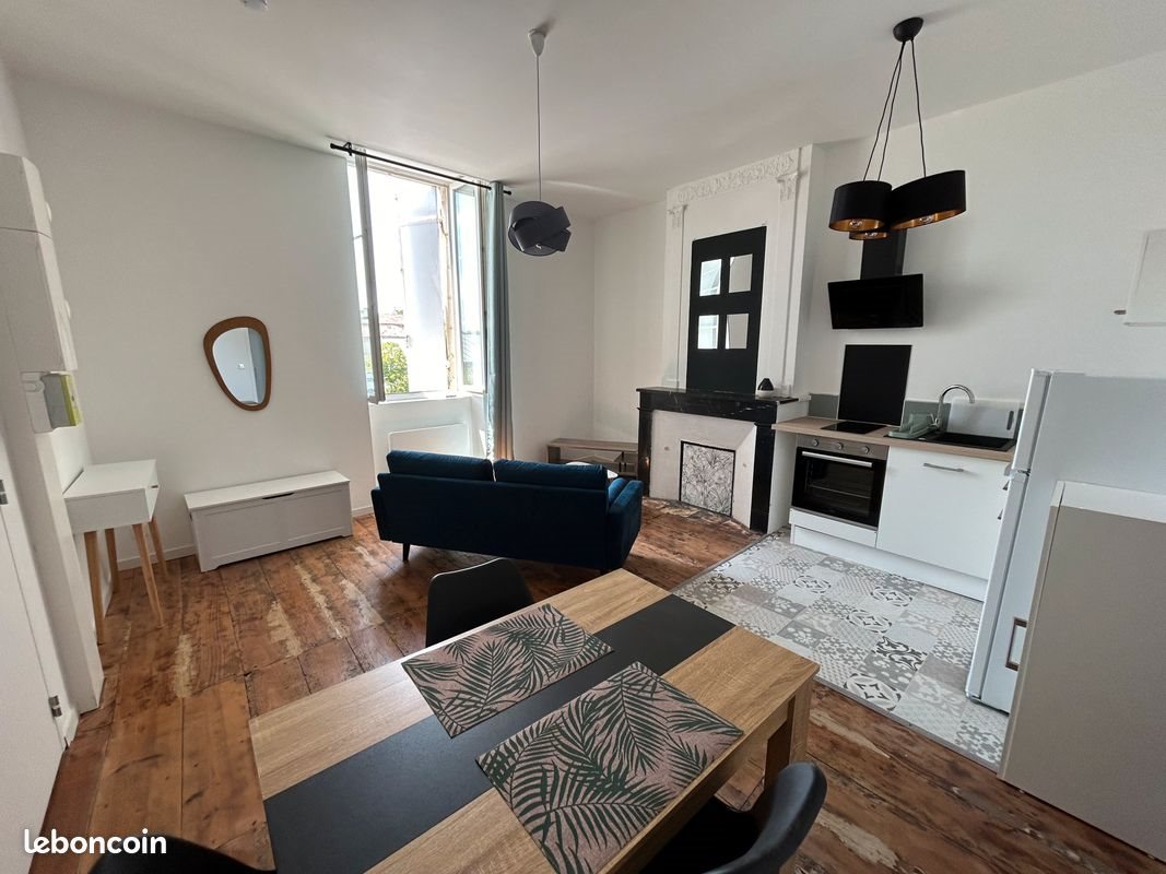 Appartement à louer, 32m², Podensac