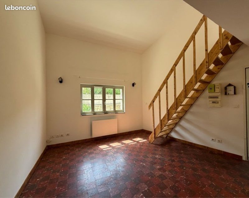Appartement à louer, 34m², Barbentane
