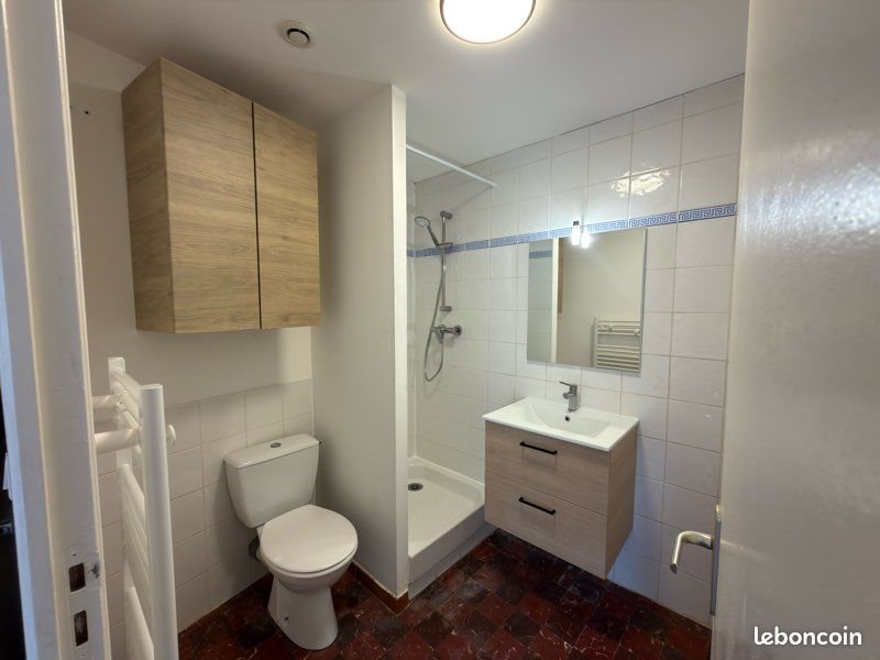 Appartement à louer, 34m², Barbentane