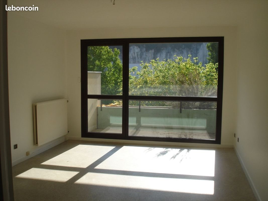 Appartement à louer, 40m², Fontaine