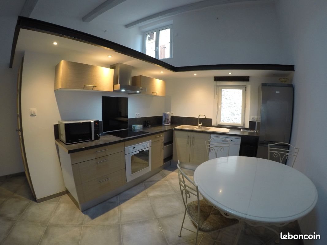 Appartement à louer, 100m², Figanières