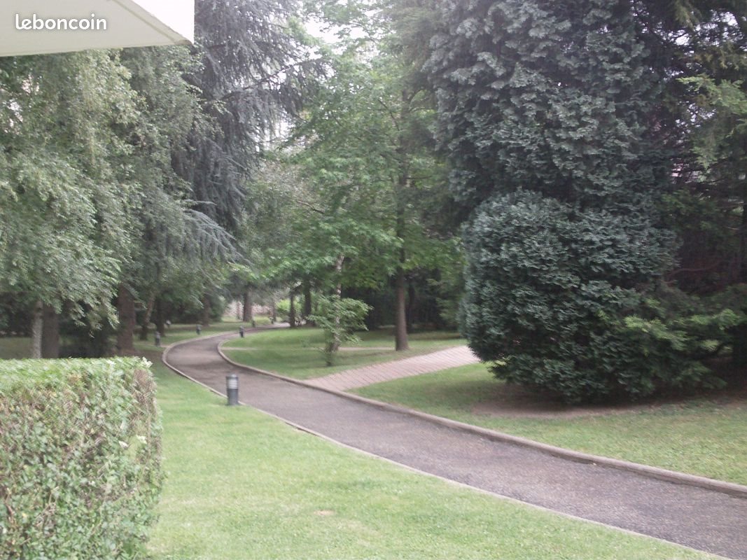 Appartement à louer, 26m², Saint-Etienne