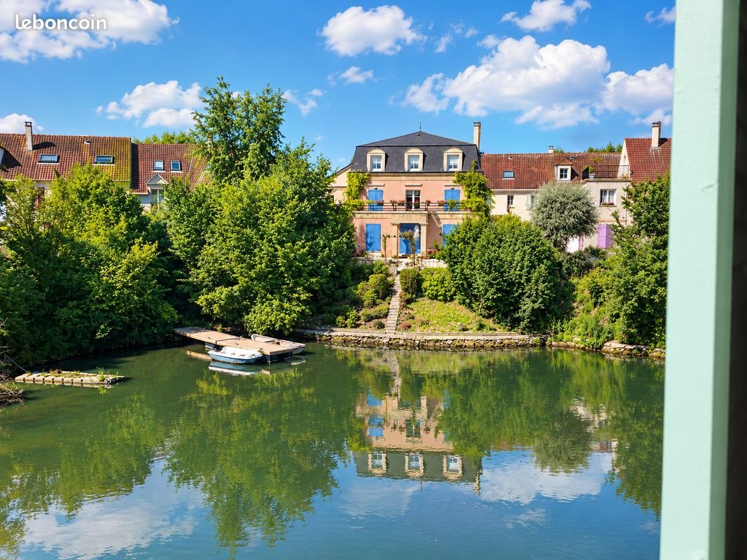 Appartement à louer, 48m², Cergy