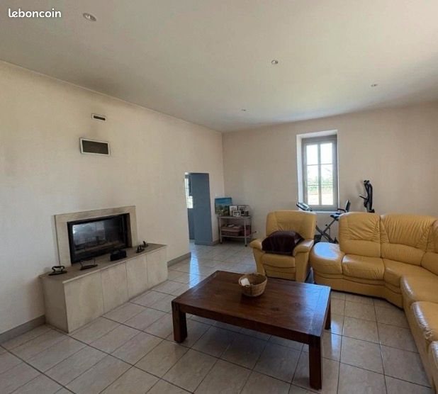 Maison à vendre, 120m², Bessais-le-Fromental