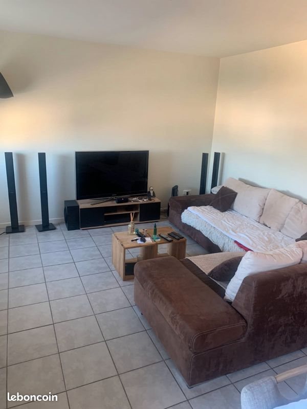 Appartement à louer, 90m², Marnay