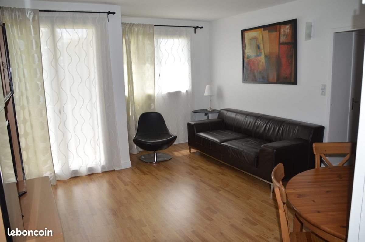 Appartement à louer, 80m², Loudun