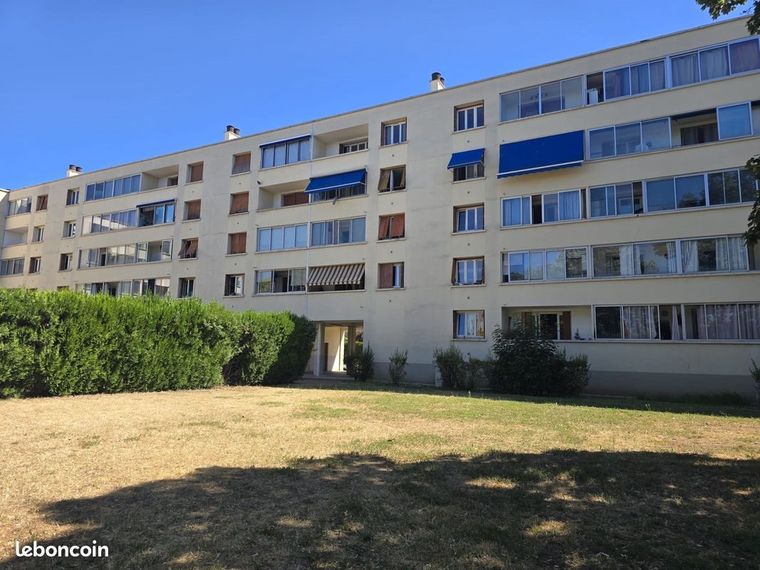 Appartement à vendre, 68m², Vénissieux