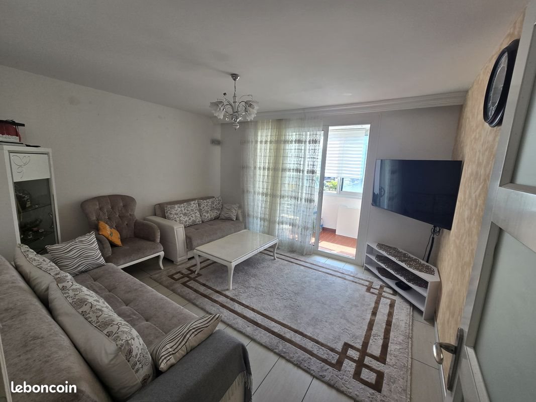 Appartement à vendre, 68m², Vénissieux