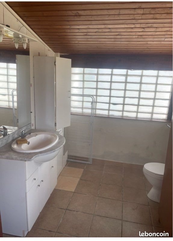 Appartement à louer, 65m², Vergt
