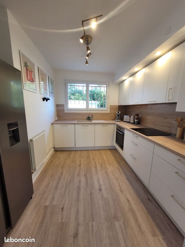 Appartement à louer, 88m², Talence