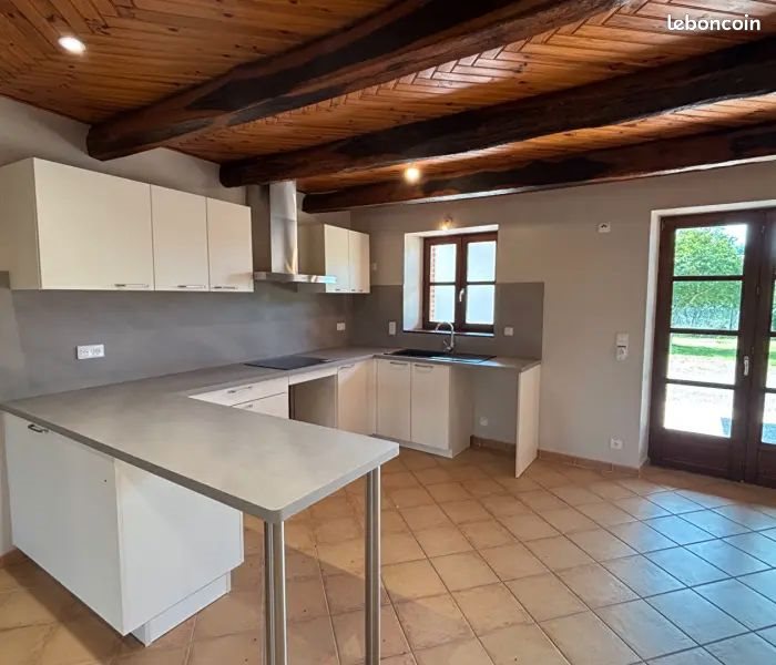 Maison à louer, 105m², Molières