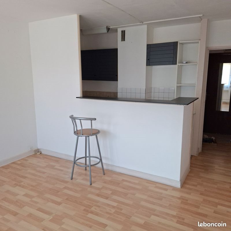 Appartement à louer, 25m², Loos