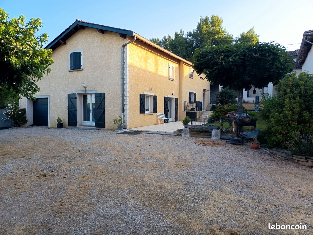 Maison à vendre, 458m², Saint-Etienne-sur-Chalaronne