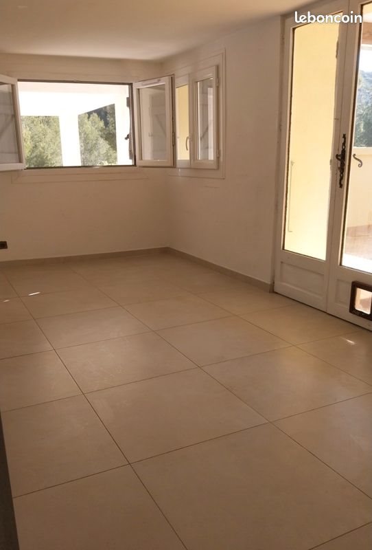 Appartement à louer, 75m², Le Rove