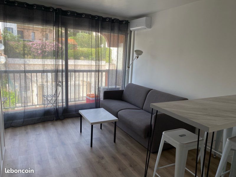 Appartement à louer, 20m², Roquebrune-sur-Argens
