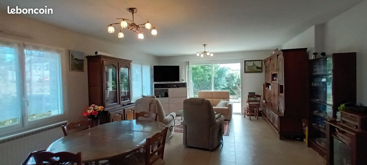 Maison à vendre, 243m², Guidel