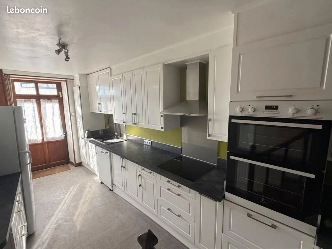 Maison à louer, 126m², Gourgé