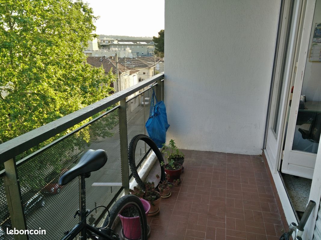 Appartement à louer, 30m², Nîmes