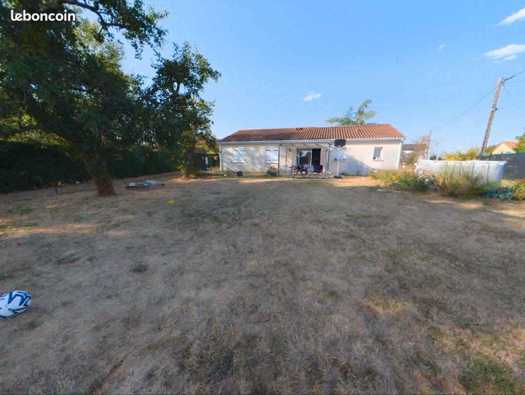 Maison à louer, 101m², Tercé