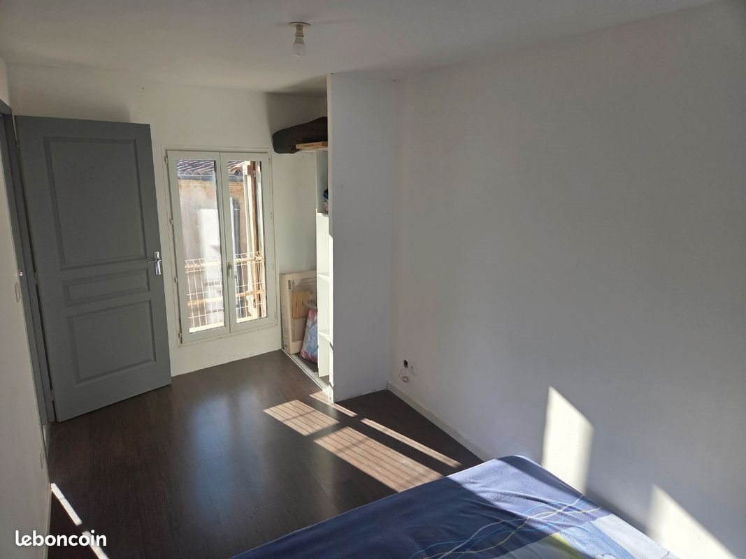 Appartement à louer, 40m², Bessan