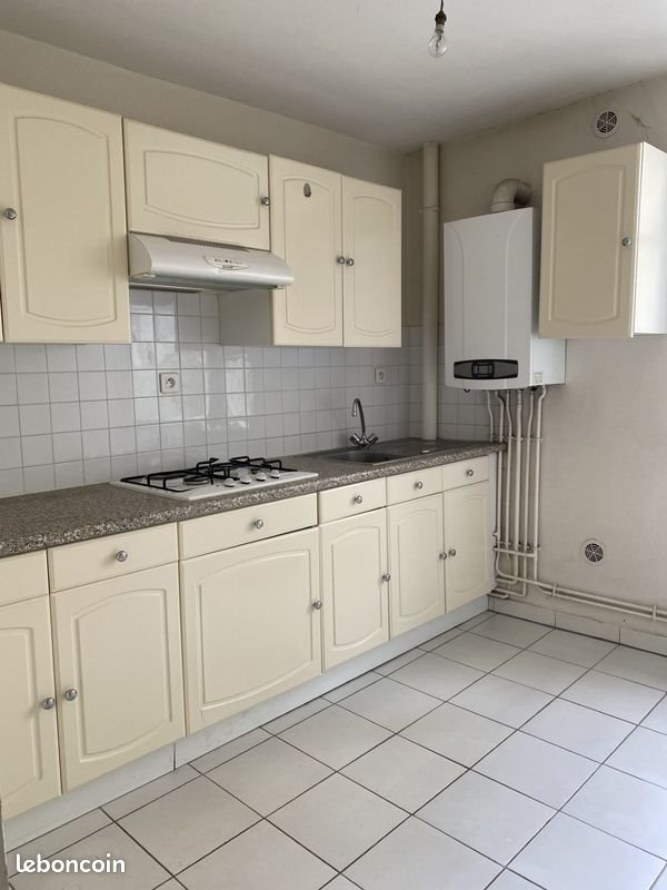 Appartement à louer, 50m², Mâcon