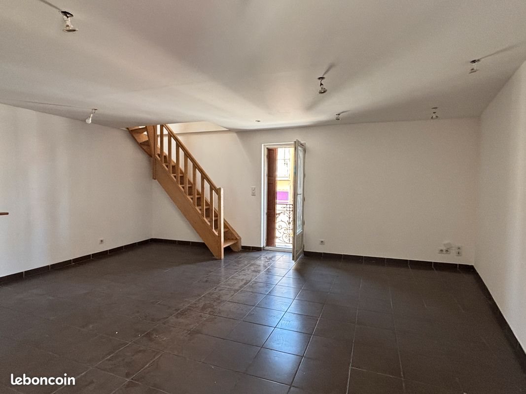 Appartement à louer, 64m², Palau-del-Vidre