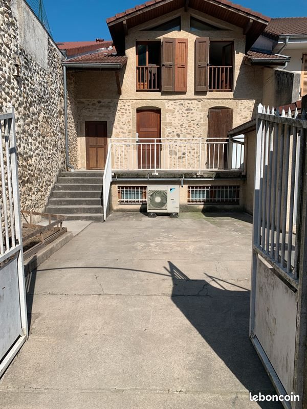 Appartement à louer, 68m², L'Albenc