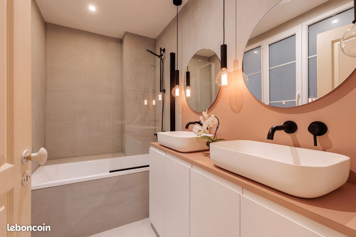 Appartement à louer, 80m², Paris 10ème