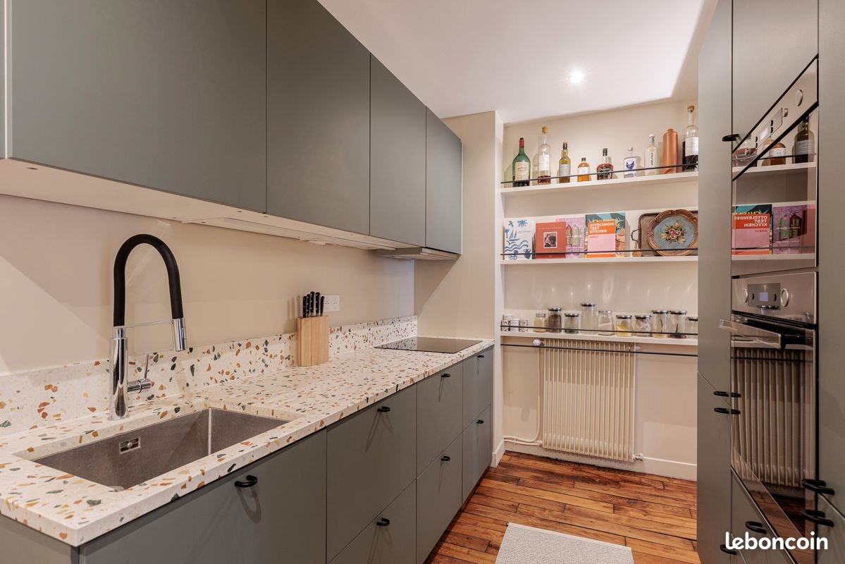 Appartement à louer, 80m², Paris 10ème