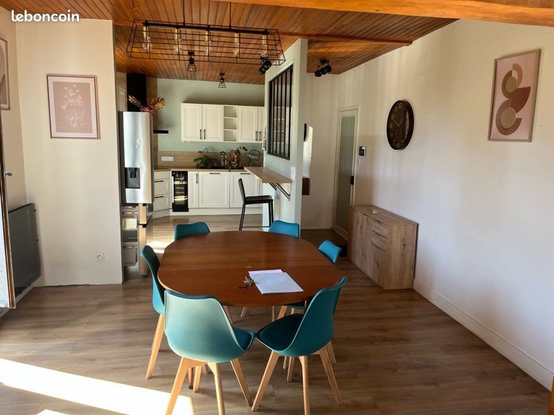 Appartement à louer, 100m², Riom-ès-Montagnes