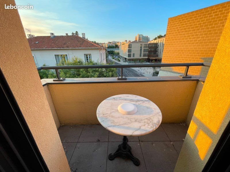 Appartement à louer, 32m², Aix-en-Provence