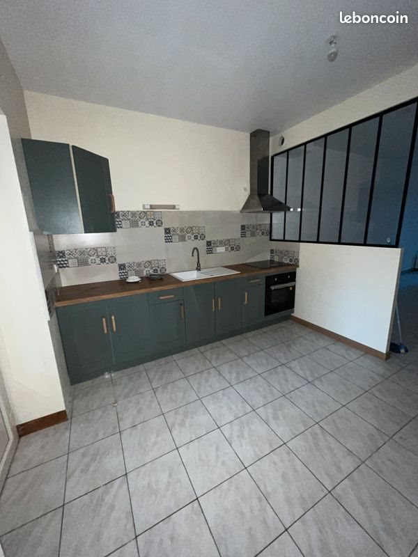 Appartement à louer, 40m², Coulanges-sur-Yonne
