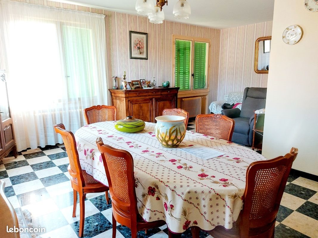 Maison à vendre, 115m², Iguerande