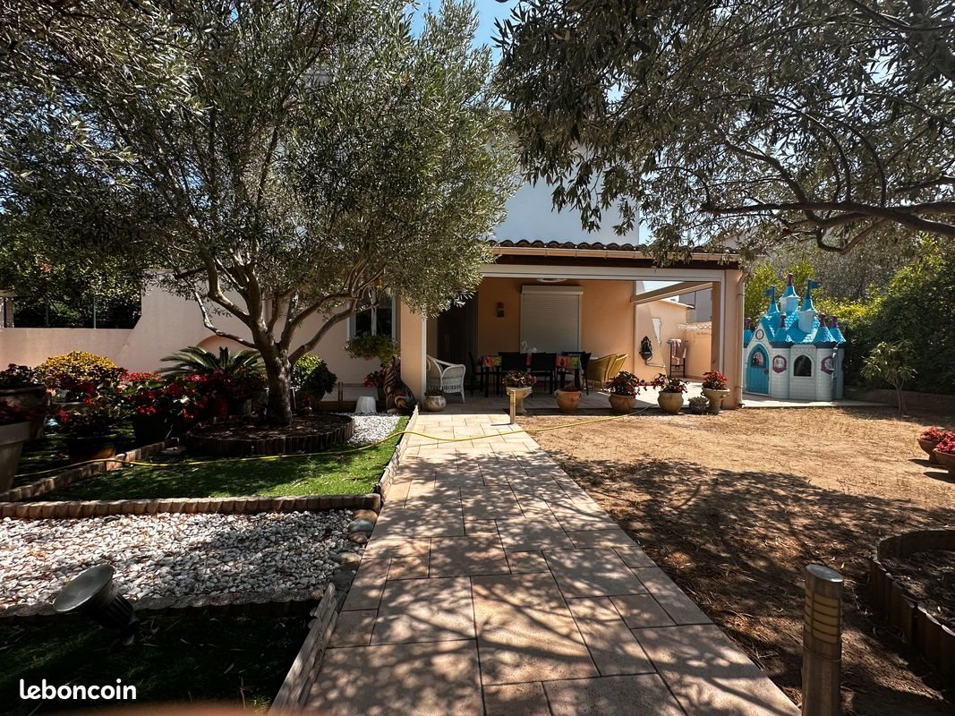 Maison à vendre, 80m², Fréjus