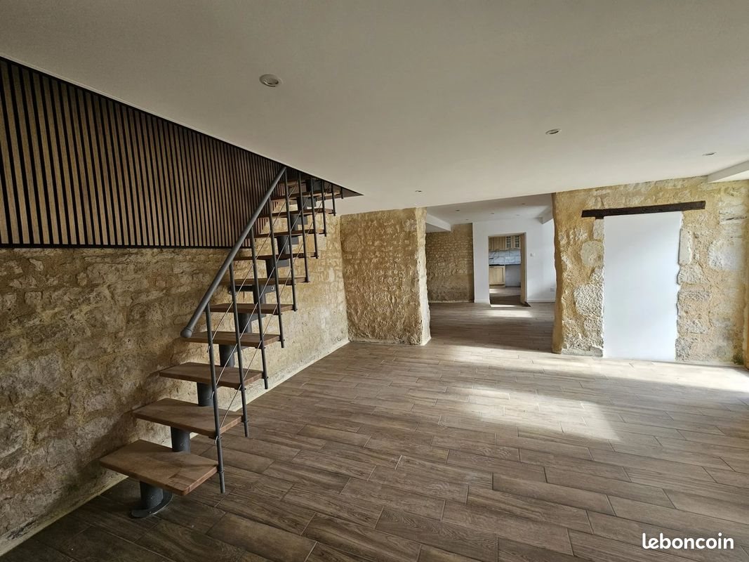 Maison à louer, 115m², Fontenay-le-Comte