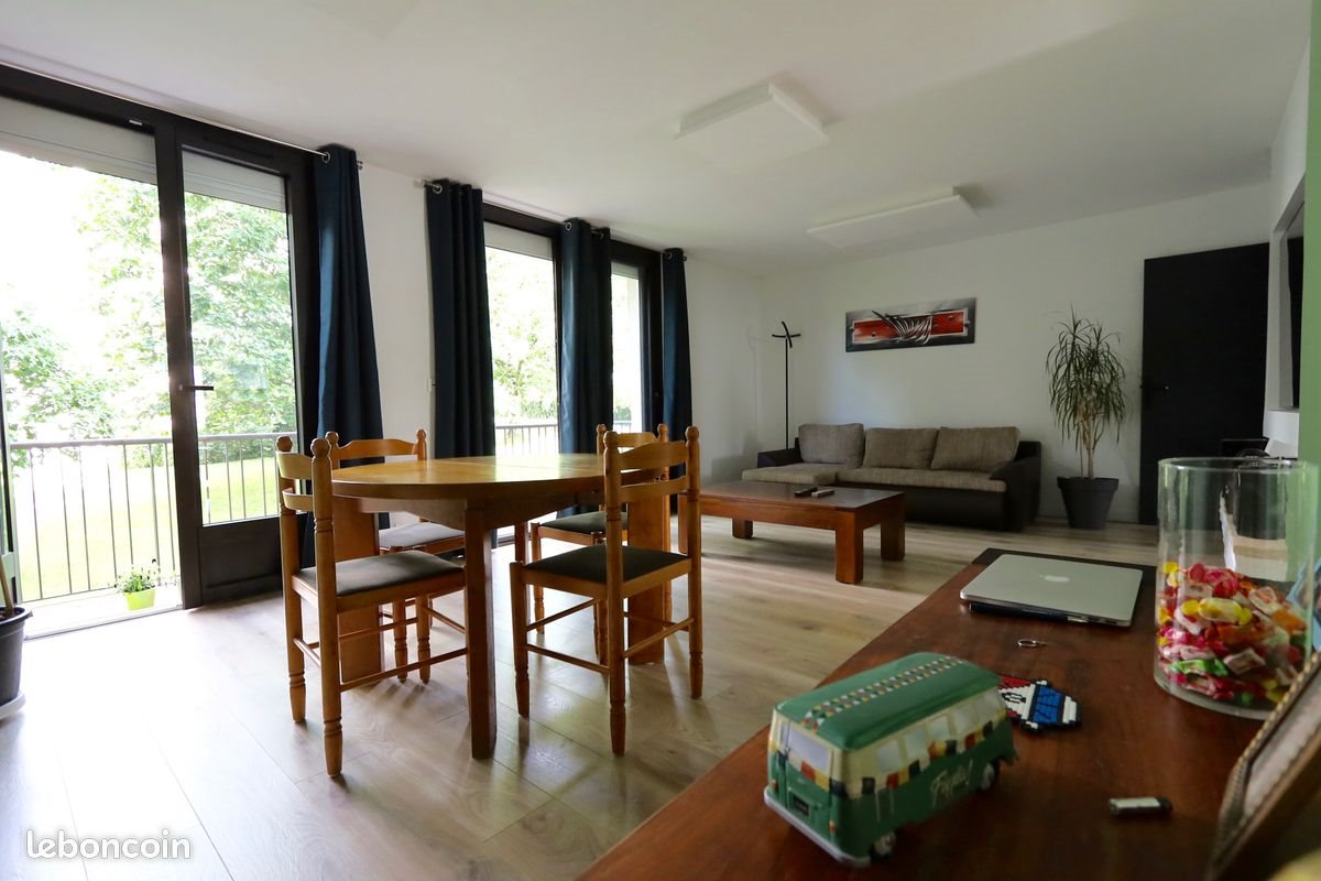 Appartement à vendre, 68m², Pessac