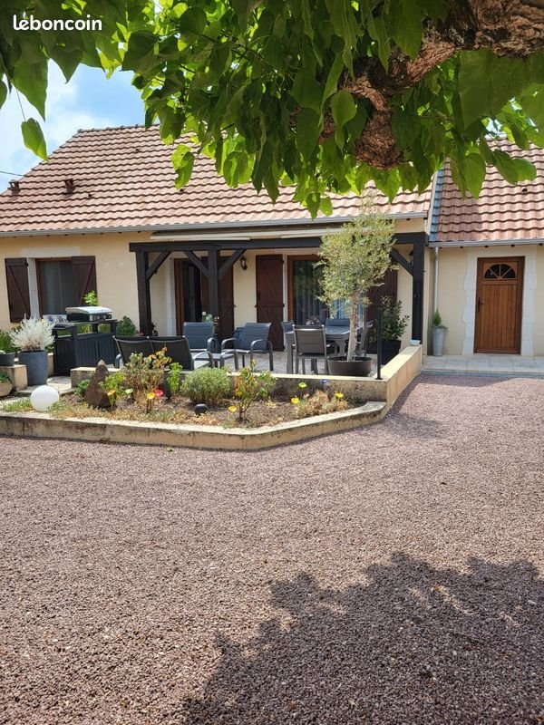Maison à vendre, 120m², Bruère-Allichamps