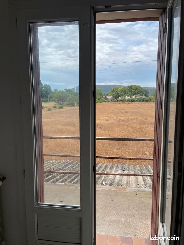 Appartement à louer, 100m², Garéoult
