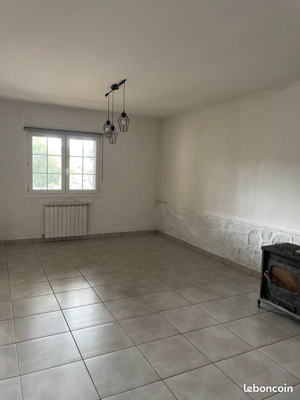 Appartement à louer, 100m², Garéoult