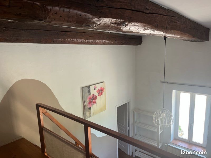 Appartement à louer, 60m², Quarante