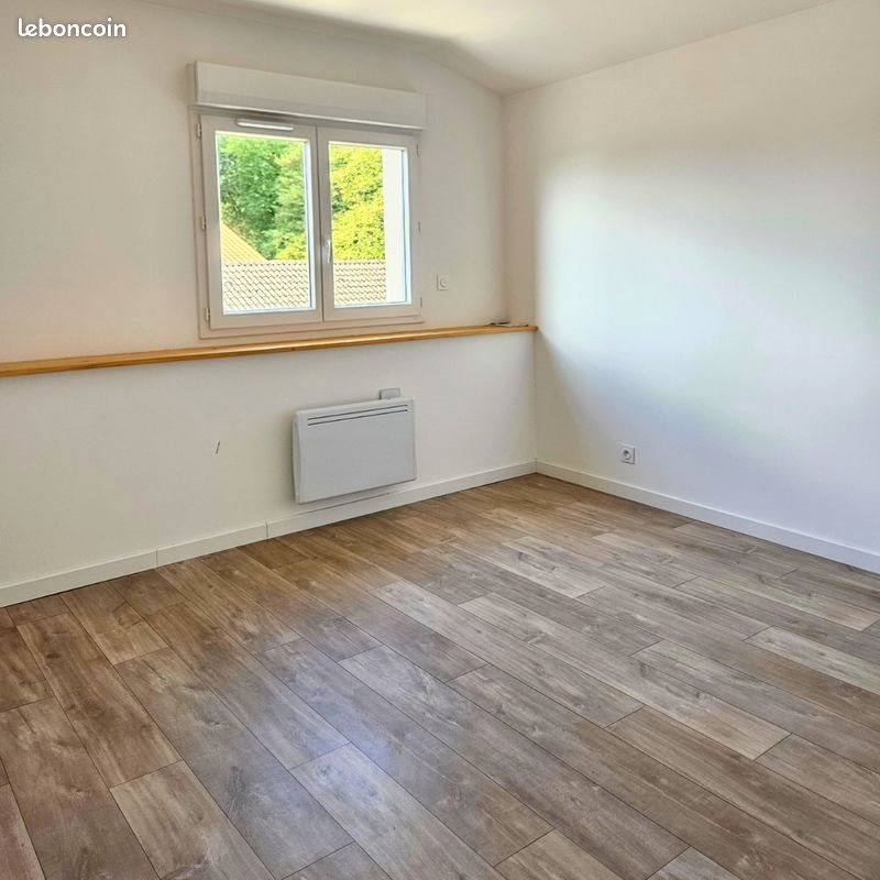Appartement à louer, 85m², Saint-Martin-du-Mont