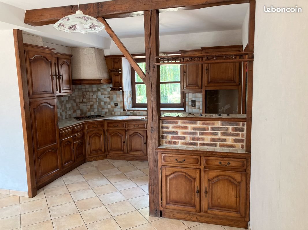 Maison à louer, 147m², Aron